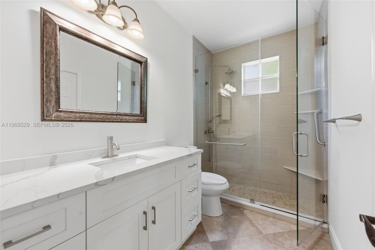 2455 Greenbrier Ct, Weston, FL 33327 Photo