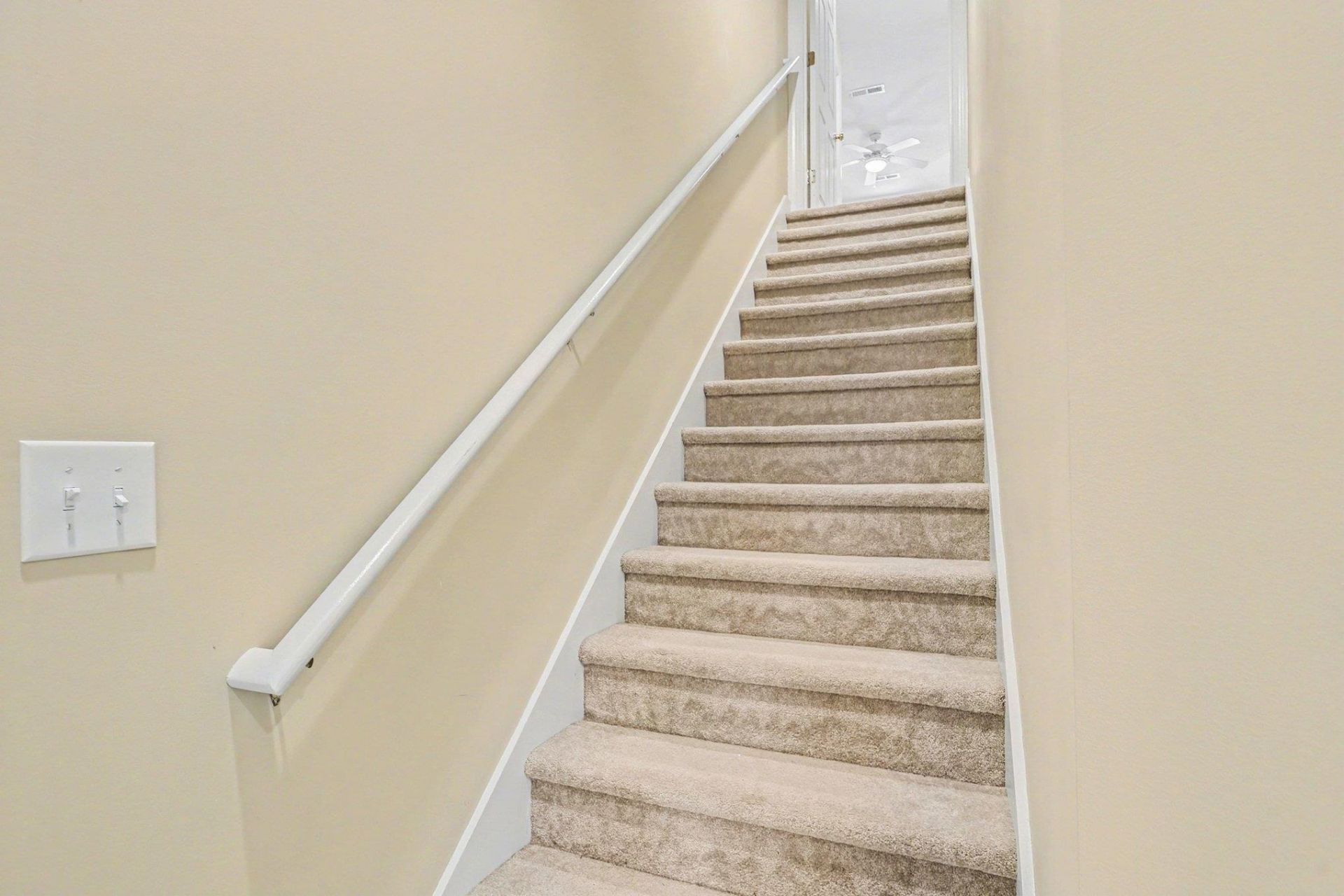 870 Castlebridge Dr.  Photo 21