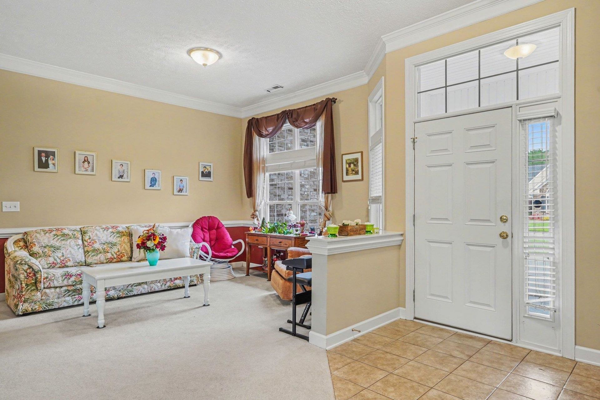 870 Castlebridge Dr.  Photo 6