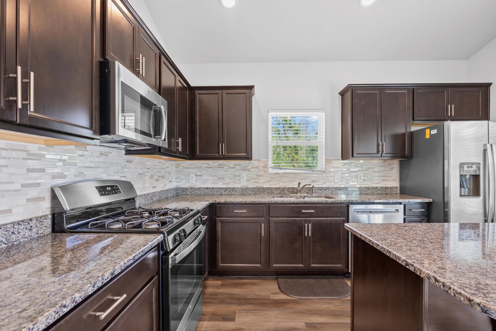 418 Archer Ct. Photo 13