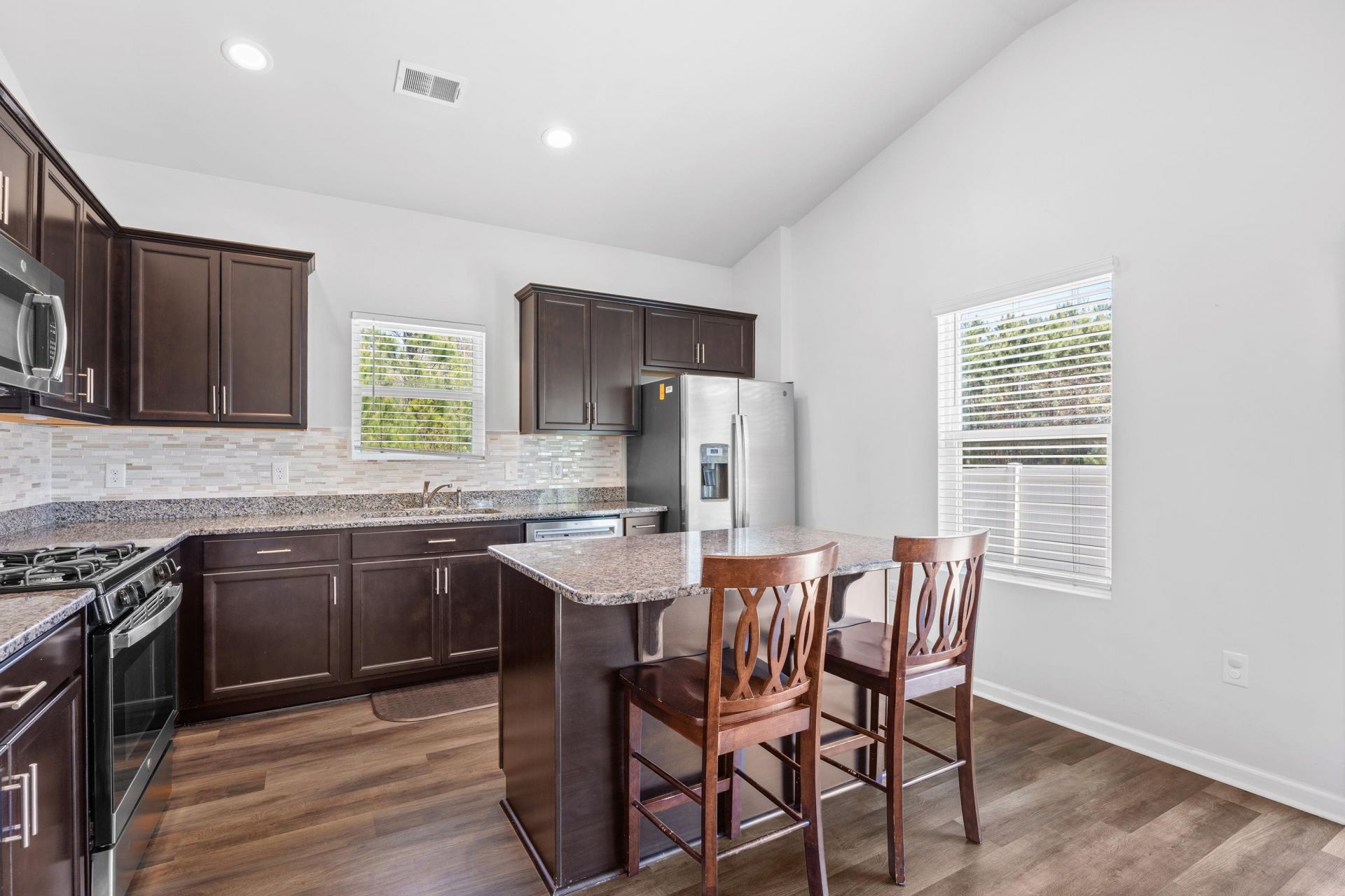 418 Archer Ct. Photo 14