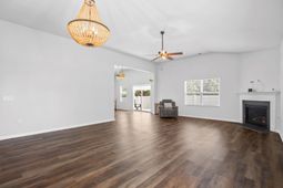 418 Archer Ct. photo 4