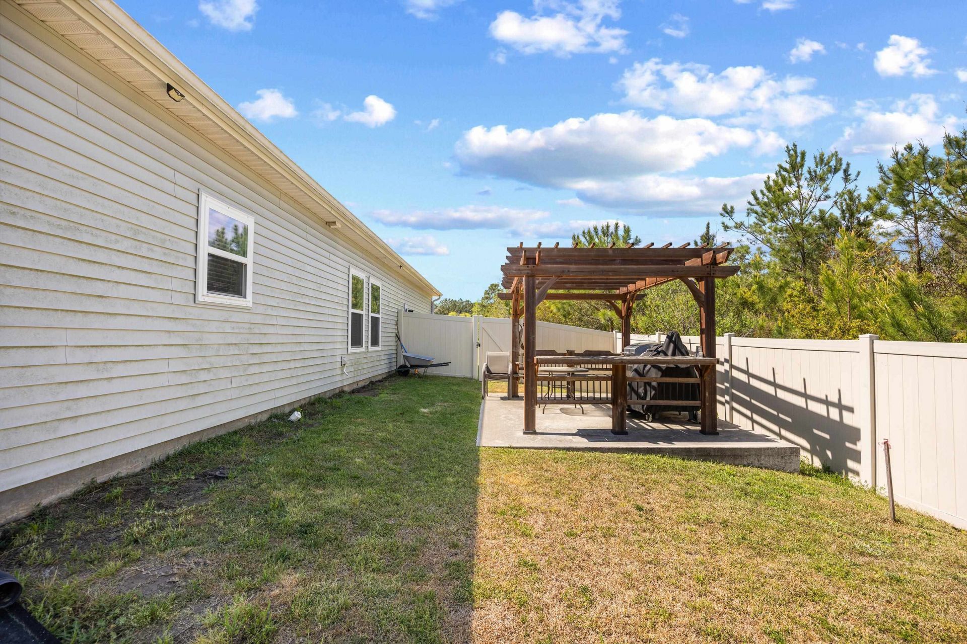 418 Archer Ct. Photo 36