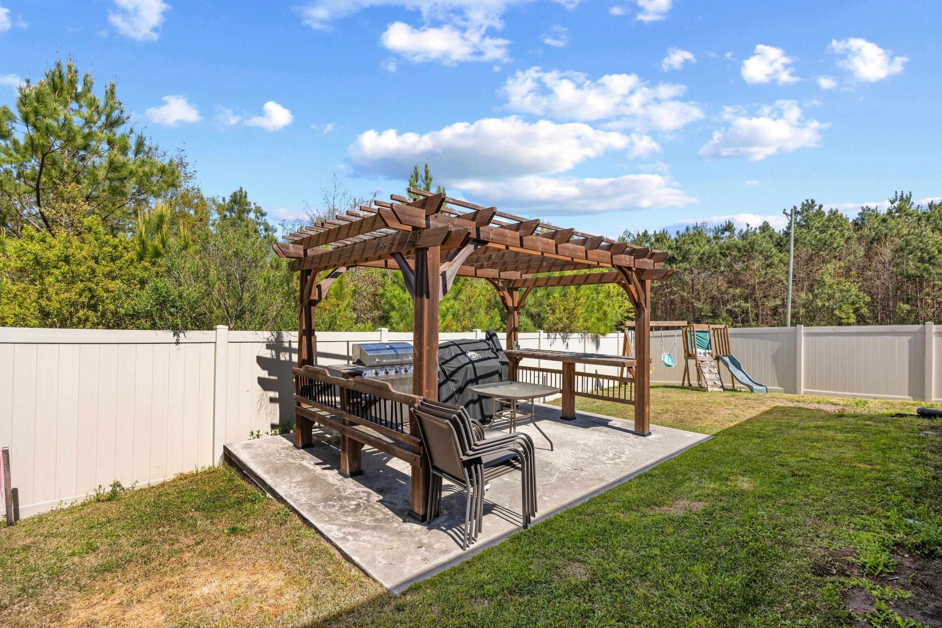 418 Archer Ct. Photo 39