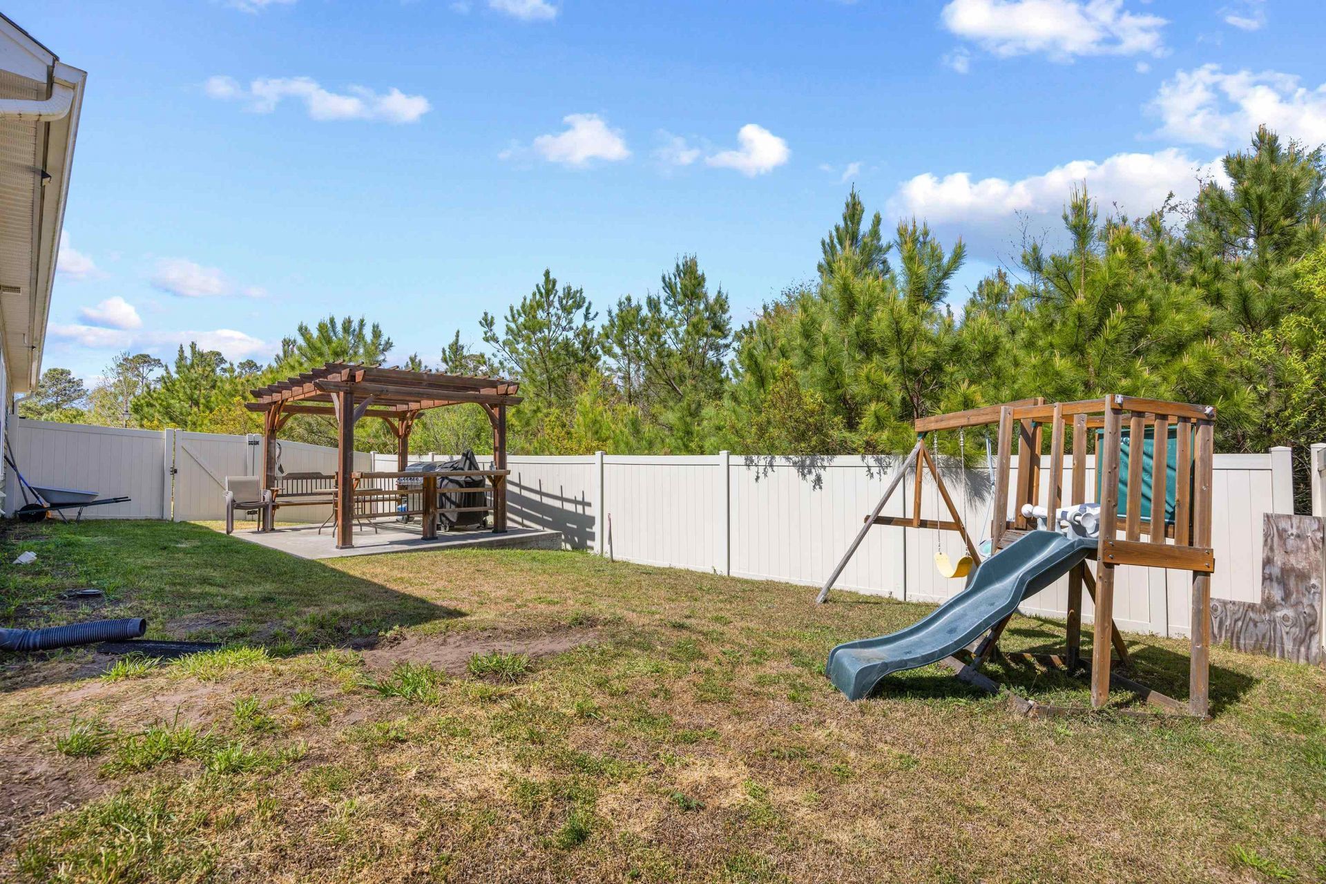 418 Archer Ct. Photo 40