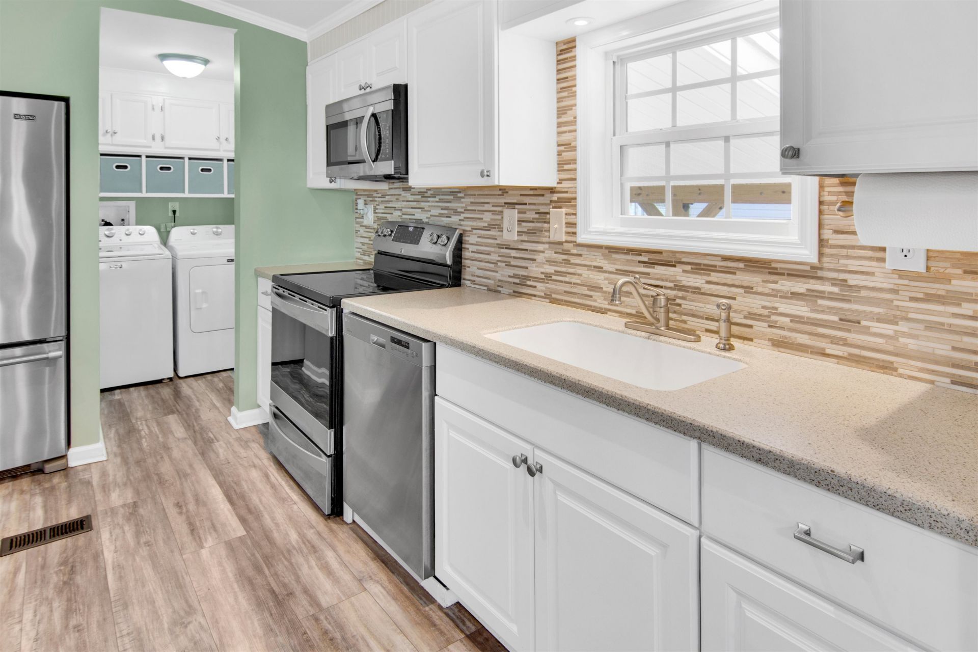 465 Sandpebble Dr.  Photo 13