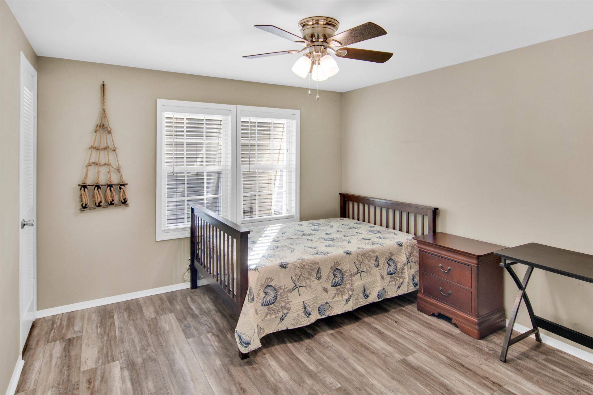 465 Sandpebble Dr.  Photo 24