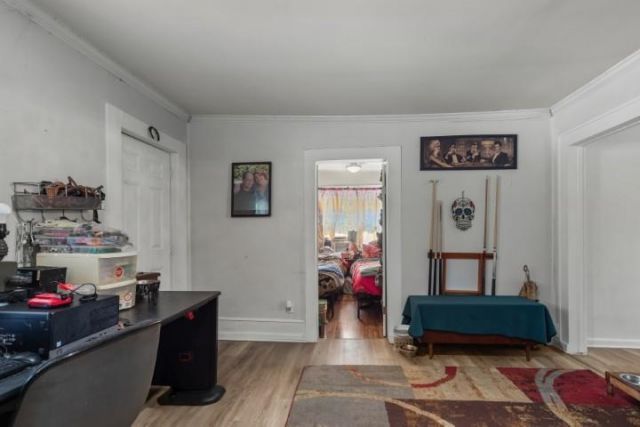 1800 Brown St. Photo 11