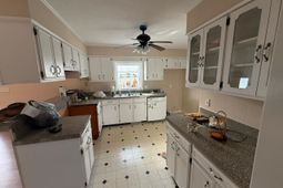 444 L J Rd. photo 4