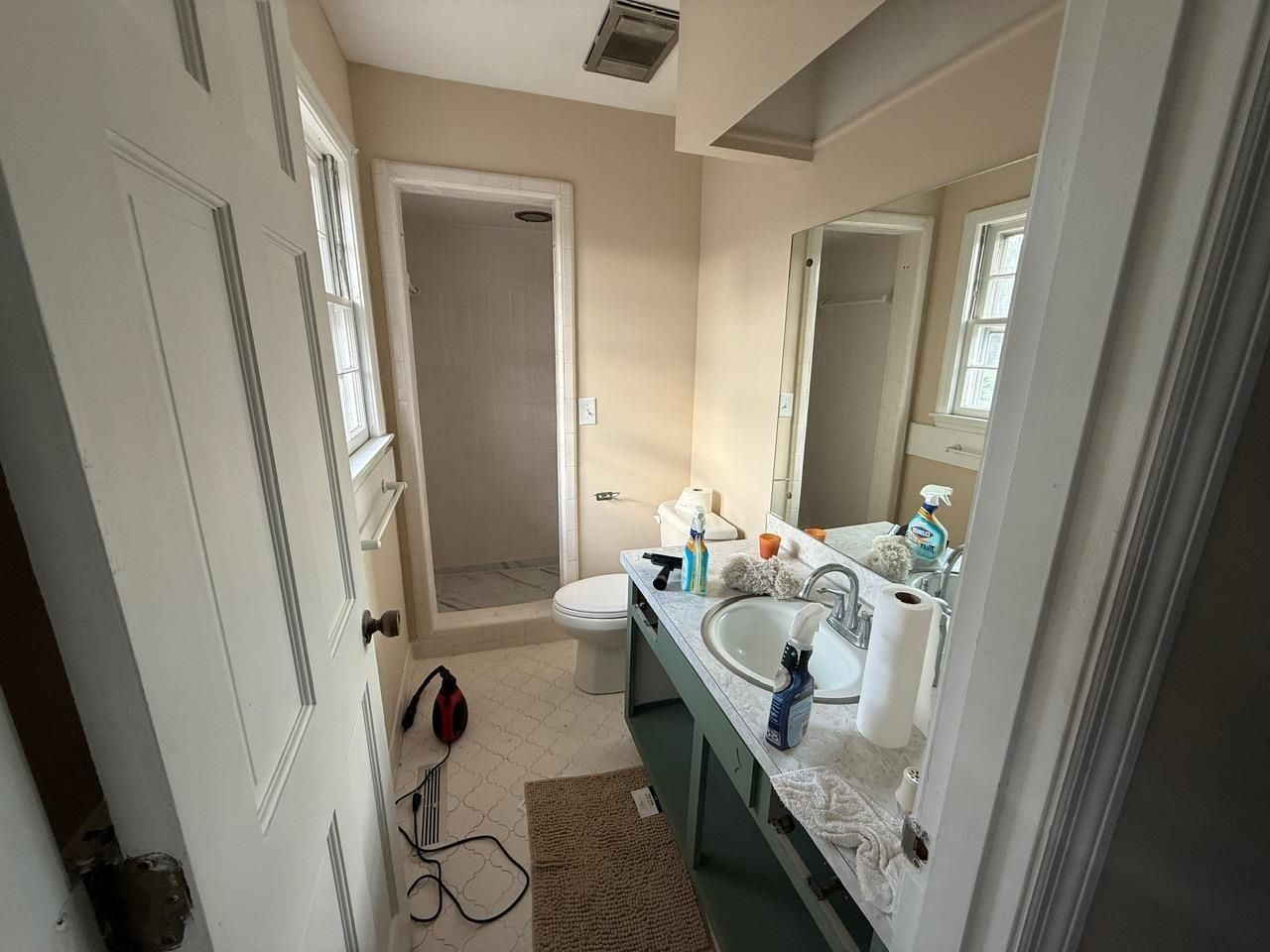 444 L J Rd. Photo 9