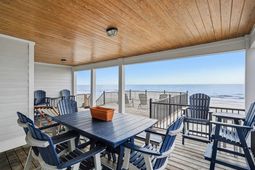 721 S Waccamaw Dr. photo 4