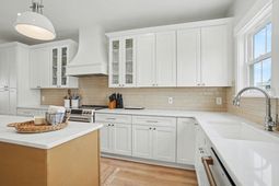 721 S Waccamaw Dr. photo 4