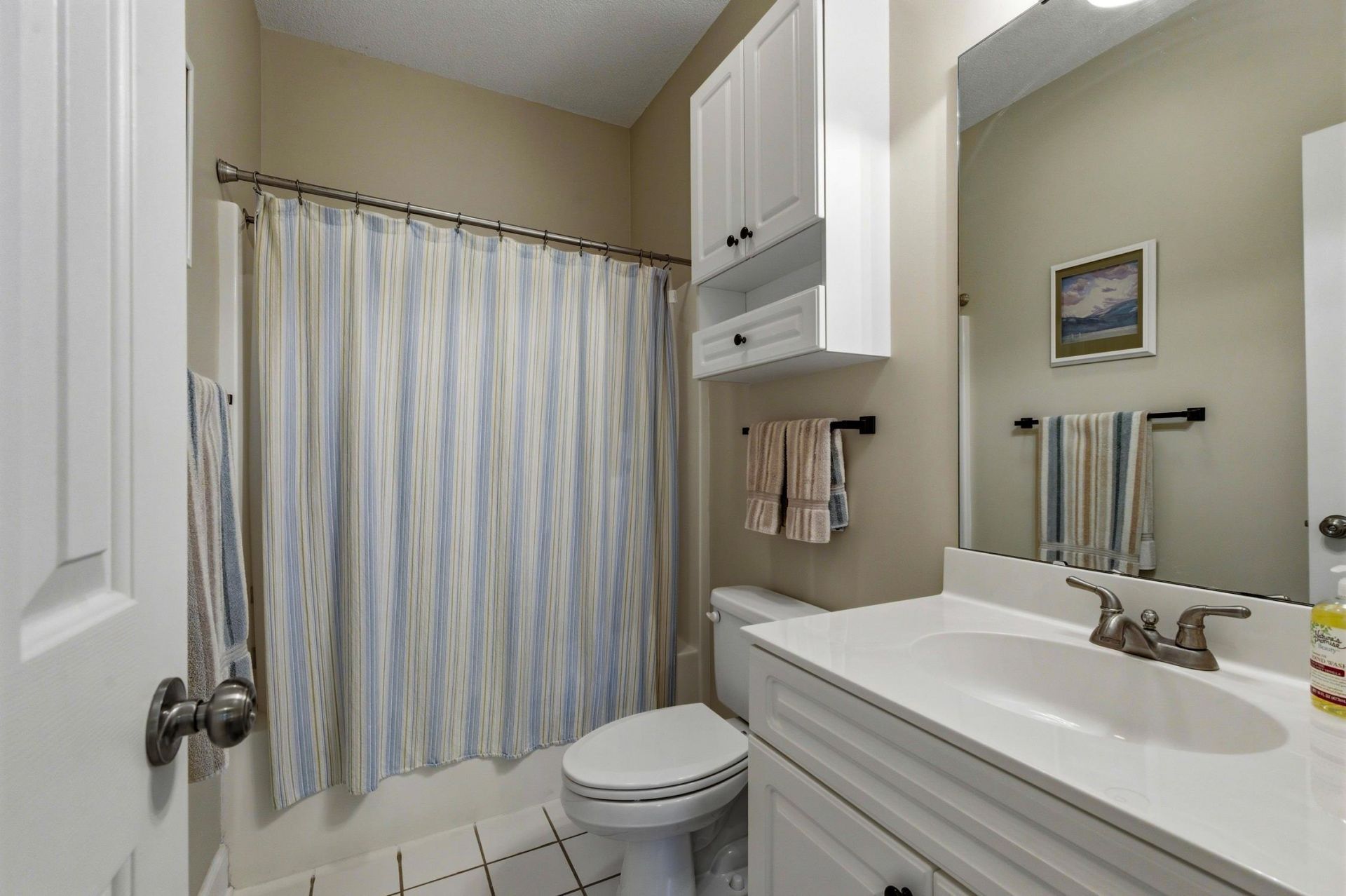 690 Riverwalk Dr.  Photo 15