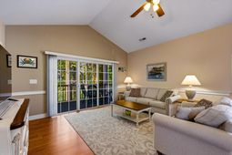 690 Riverwalk Dr.  photo 4