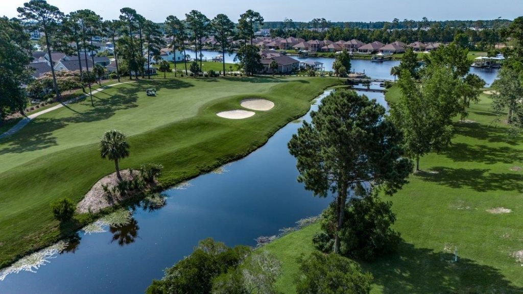 690 Riverwalk Dr.  Photo 36