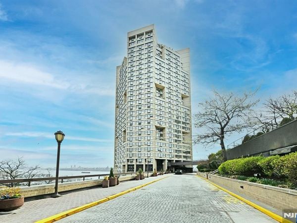 7004 Boulevard East 1B, Unit 1B, GUTTENBERG, NJ 07093