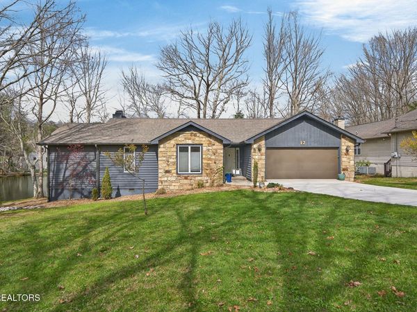 12 Edinburgh Terrace, Fairfield Glade, TN 38558