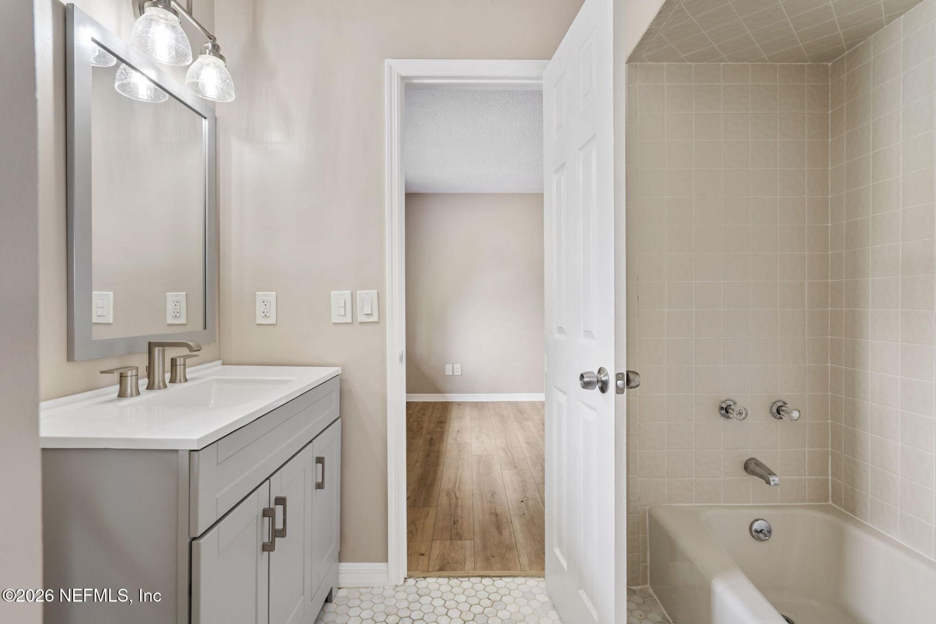 3175 Doctors Lake Drive, Orange Park, FL 32073 Photo