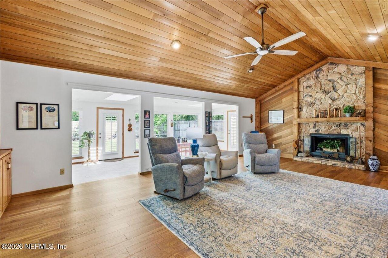 8233 Old Port Circle N, Jacksonville, FL 32216 Photo