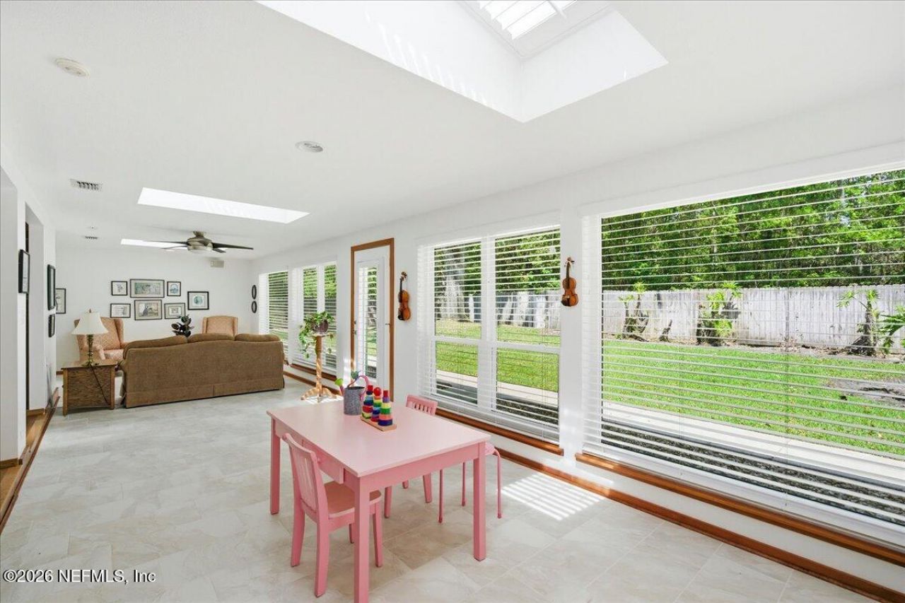 8233 Old Port Circle N, Jacksonville, FL 32216 Photo