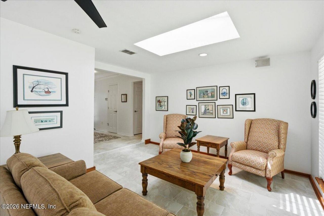 8233 Old Port Circle N, Jacksonville, FL 32216 Photo