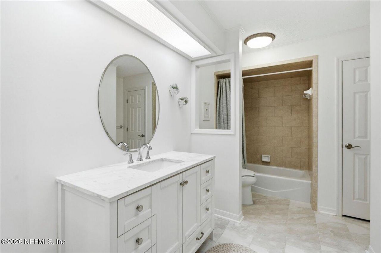 8233 Old Port Circle N, Jacksonville, FL 32216 Photo