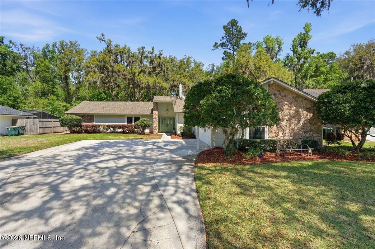 8233 Old Port Circle N, Jacksonville, FL 32216 Photo