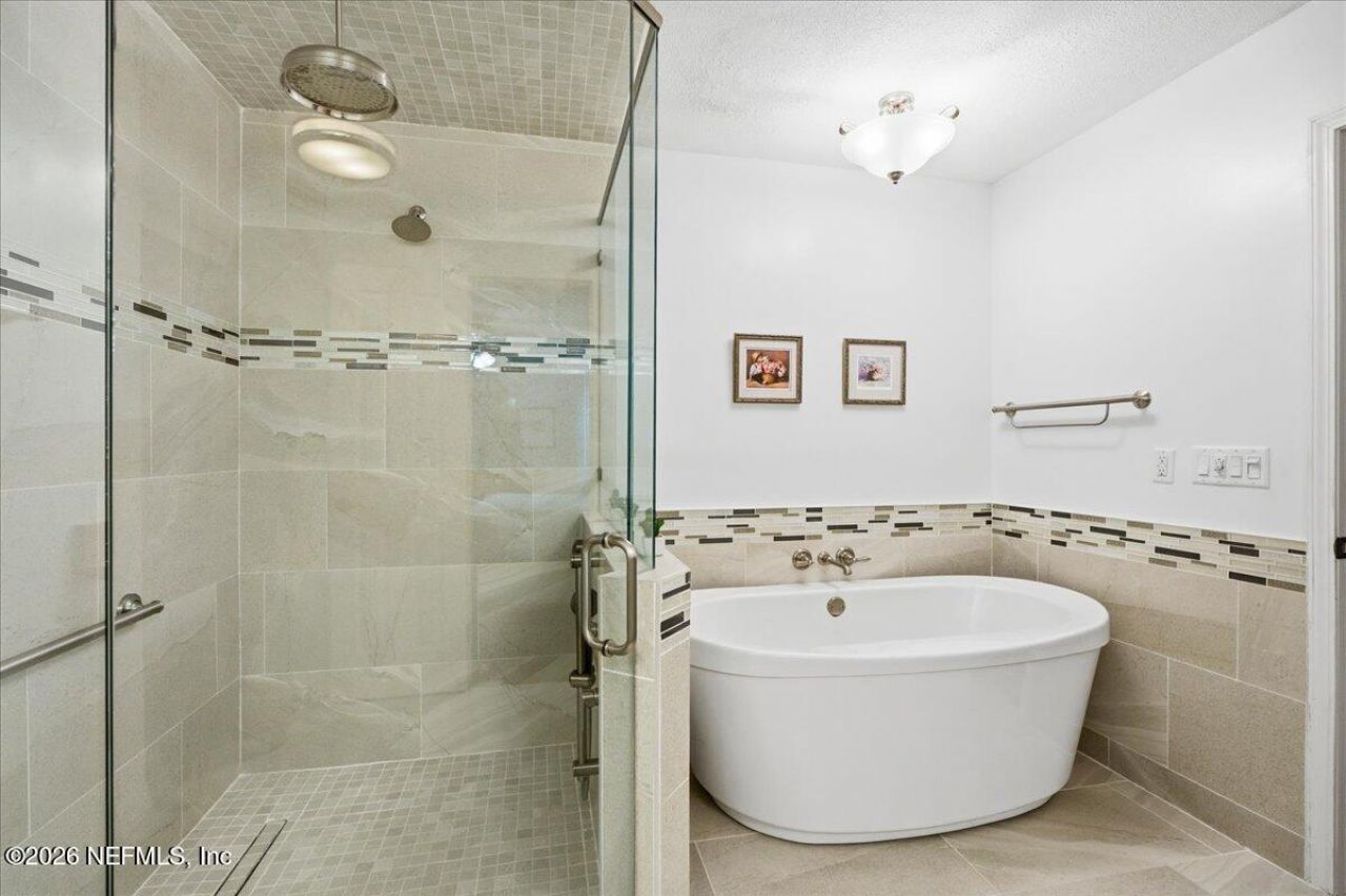 8233 Old Port Circle N, Jacksonville, FL 32216 Photo