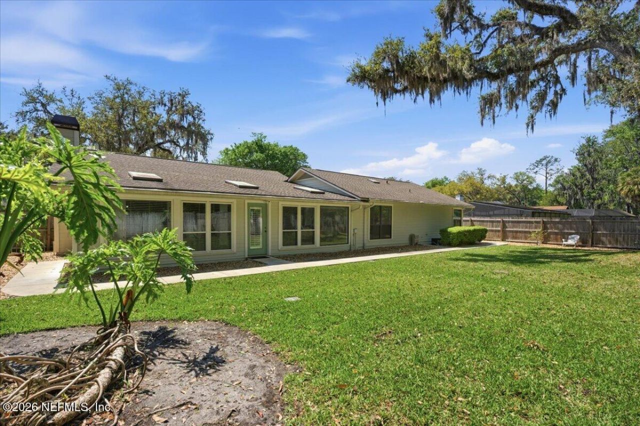 8233 Old Port Circle N, Jacksonville, FL 32216 Photo