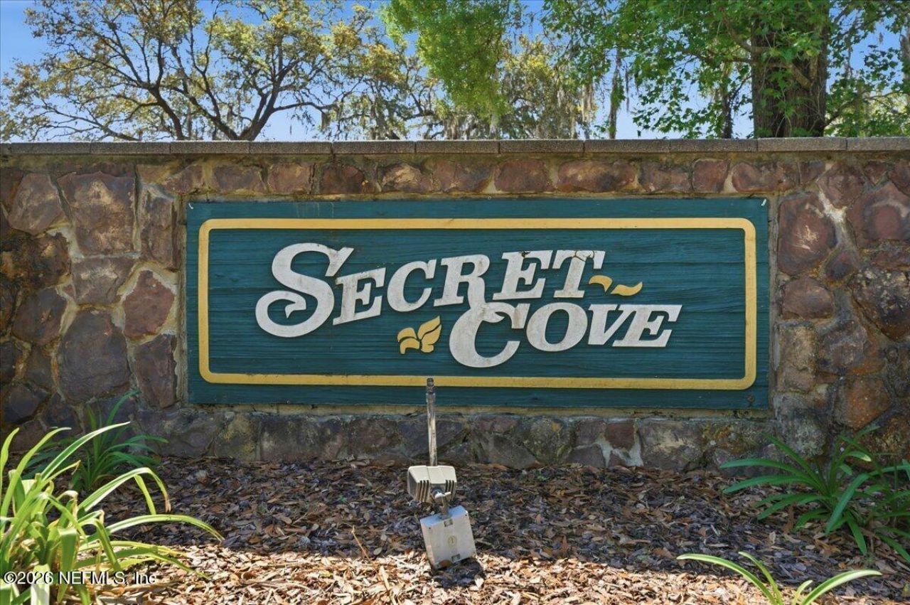 8233 Old Port Circle N, Jacksonville, FL 32216 Photo