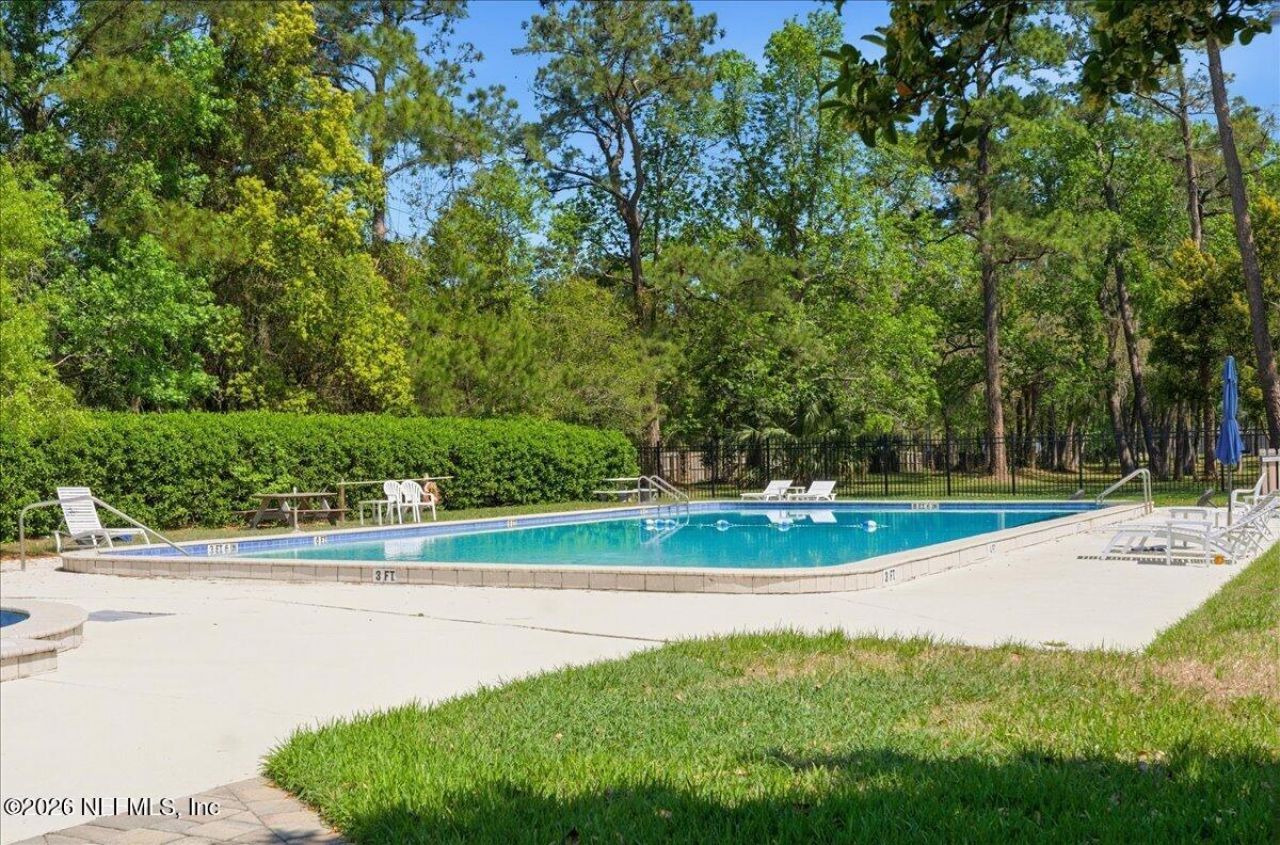 8233 Old Port Circle N, Jacksonville, FL 32216 Photo