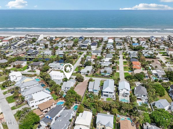 2802 2ND Street S, Jacksonville Beach, FL 32250
