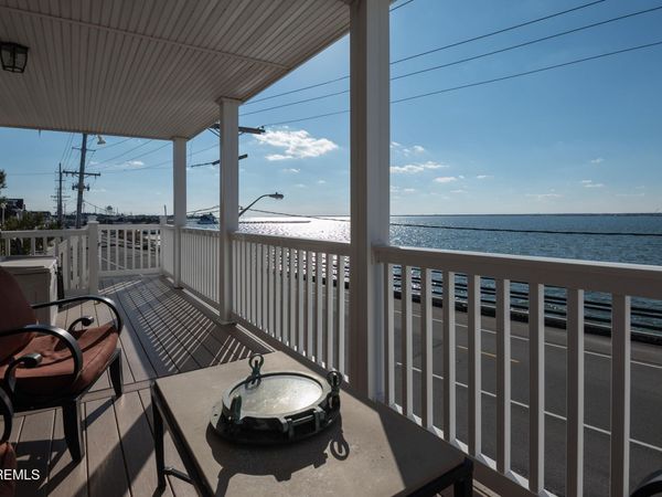 300 N Bayview Avenue N, Seaside Park, NJ 08752