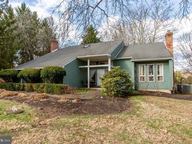 3022 COMFORT ROAD, NEW HOPE, PA 18938