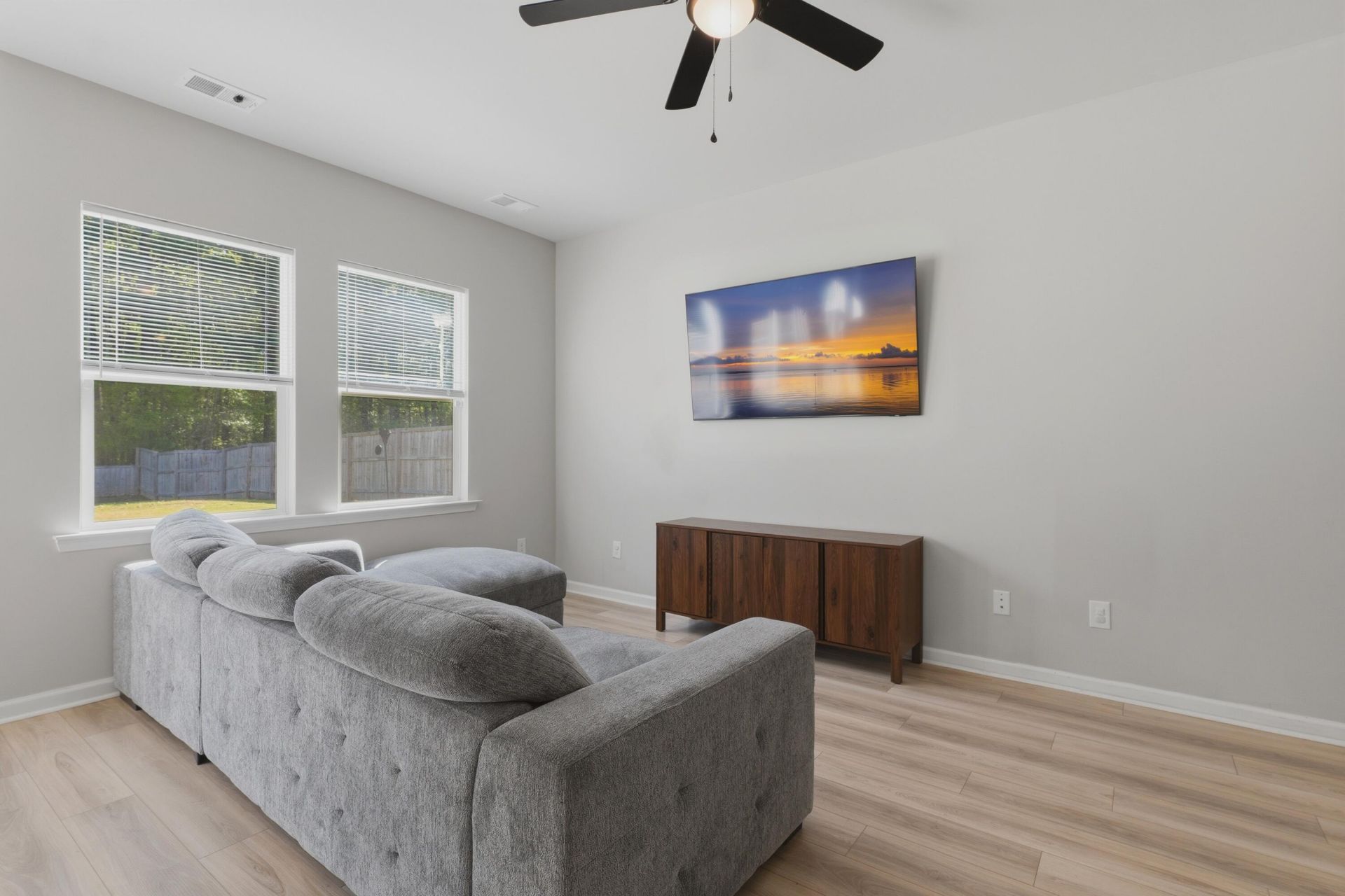 166 Cypress Plantation Road Photo 17