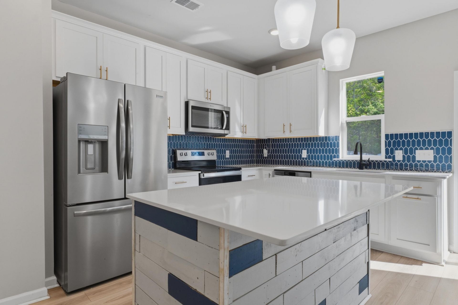 166 Cypress Plantation Road Photo 20