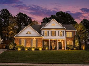 2725 Ivy Hill Drive, Buford, GA 30519