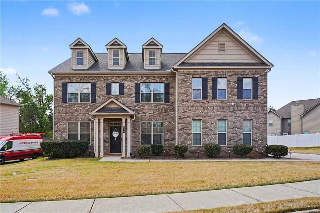 270 St Annes Place, Covington, GA 30016 Main Photo