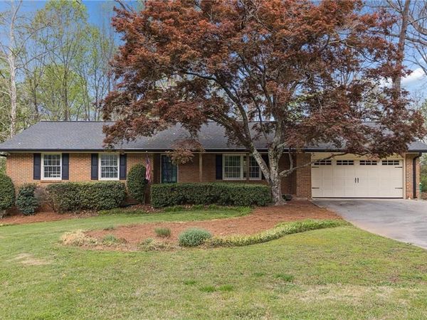 3068 Sumac Drive , Atlanta, GA 30360