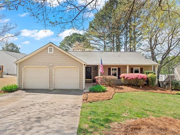 210 Magnolia Tree Court , Alpharetta, GA 30022