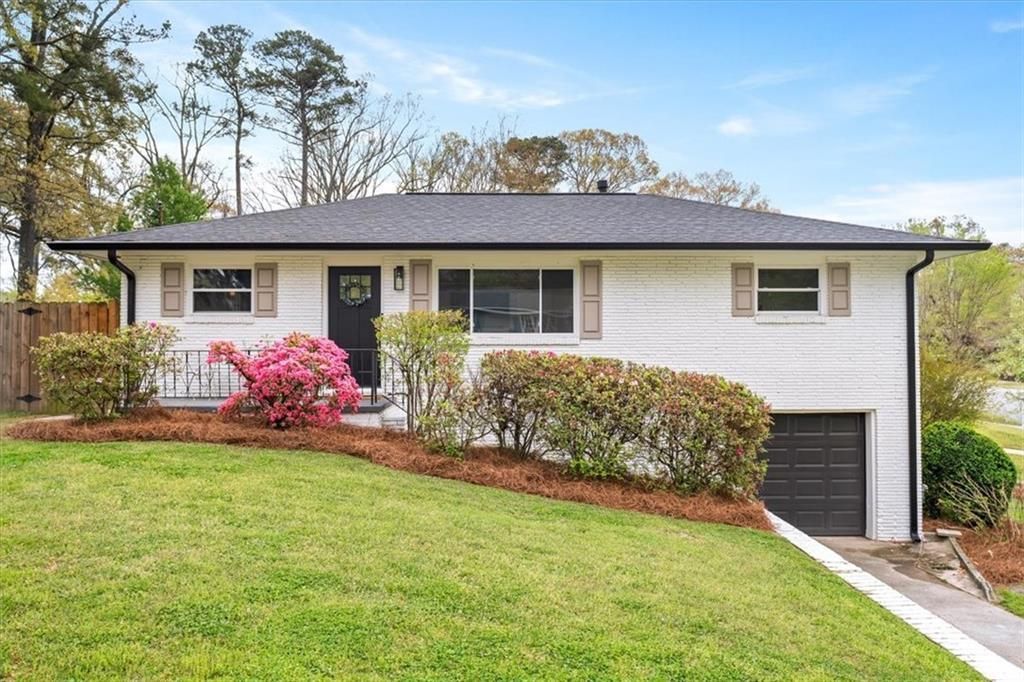 2317 Elmwood Circle Se, Atlanta, GA 30339 Main Photo