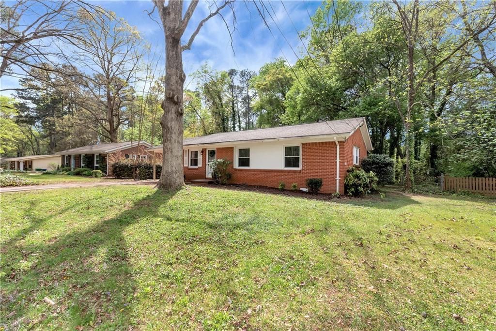 1020 Verdi Way, Clarkston, GA 30021 Main Photo