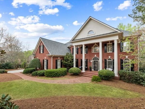 210 Ansley Close, Roswell, GA 30075