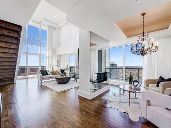 2881 Peachtree Road NE, Unit 2405, Atlanta, GA 30305