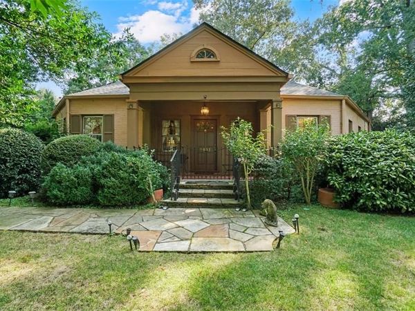 3061 Peachtree Drive NE, Atlanta, GA 30305