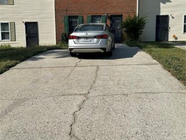 937 Silverwood Drive, Atlanta, GA 30349