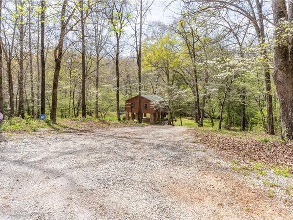 597 Meadow Brook Lane, Royston, GA 30662