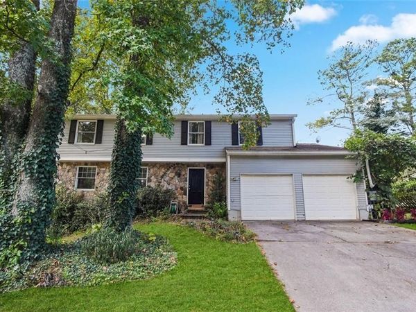 1014 Brockdell Court , Norcross, GA 30093