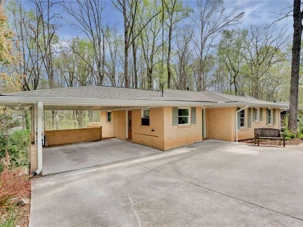 2774 Overlook Drive, Atlanta, GA 30345