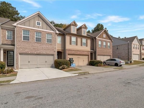 3275 Clear View Drive, Snellville, GA 30078